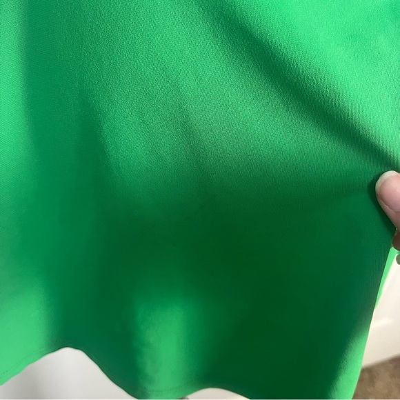 Robin Piccone green metal detailing swim/coverup skirt size medium - Picture 3 of 6